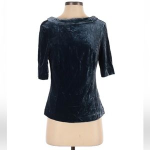 Gorgeous Rare shimmery velvet Boden top with classic neckline